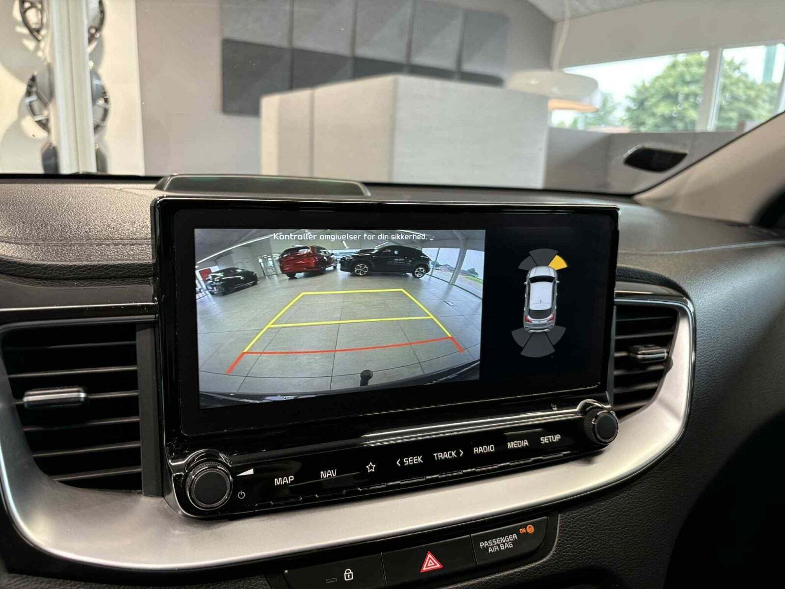 Grå Kia XCeed fra 2020