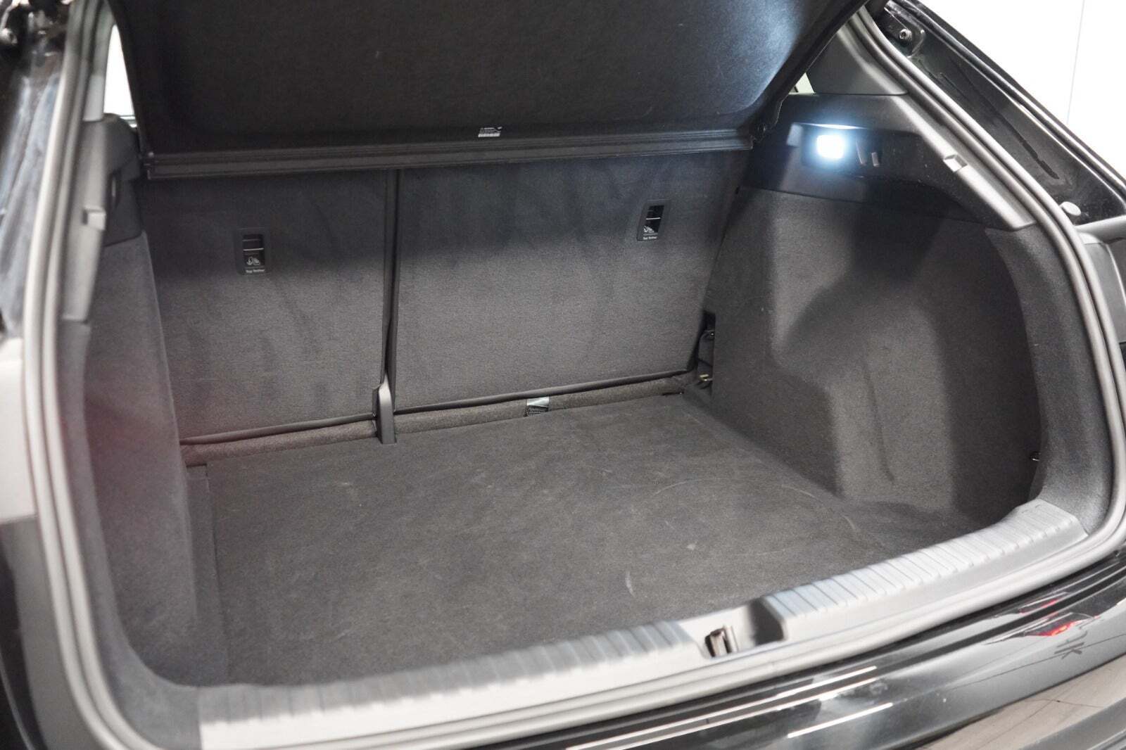 Sort Audi Q4 e-tron fra 2024
