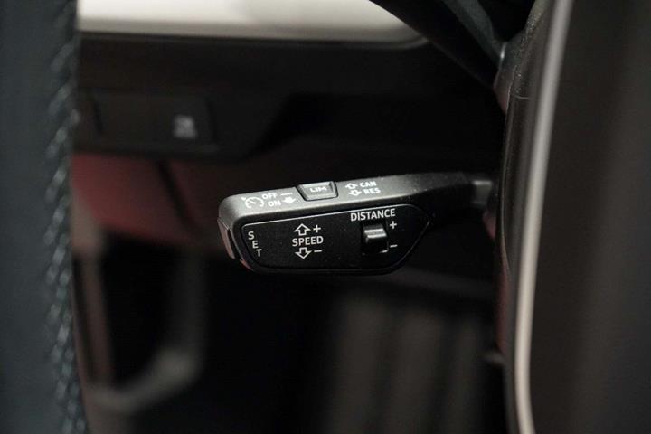 Sort Audi Q4 e-tron fra 2024