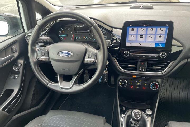 Hvid Ford Fiesta fra 2018