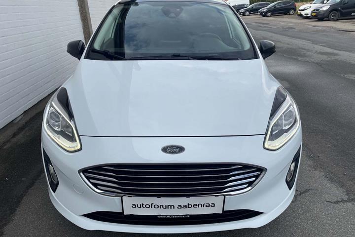 Hvid Ford Fiesta fra 2018