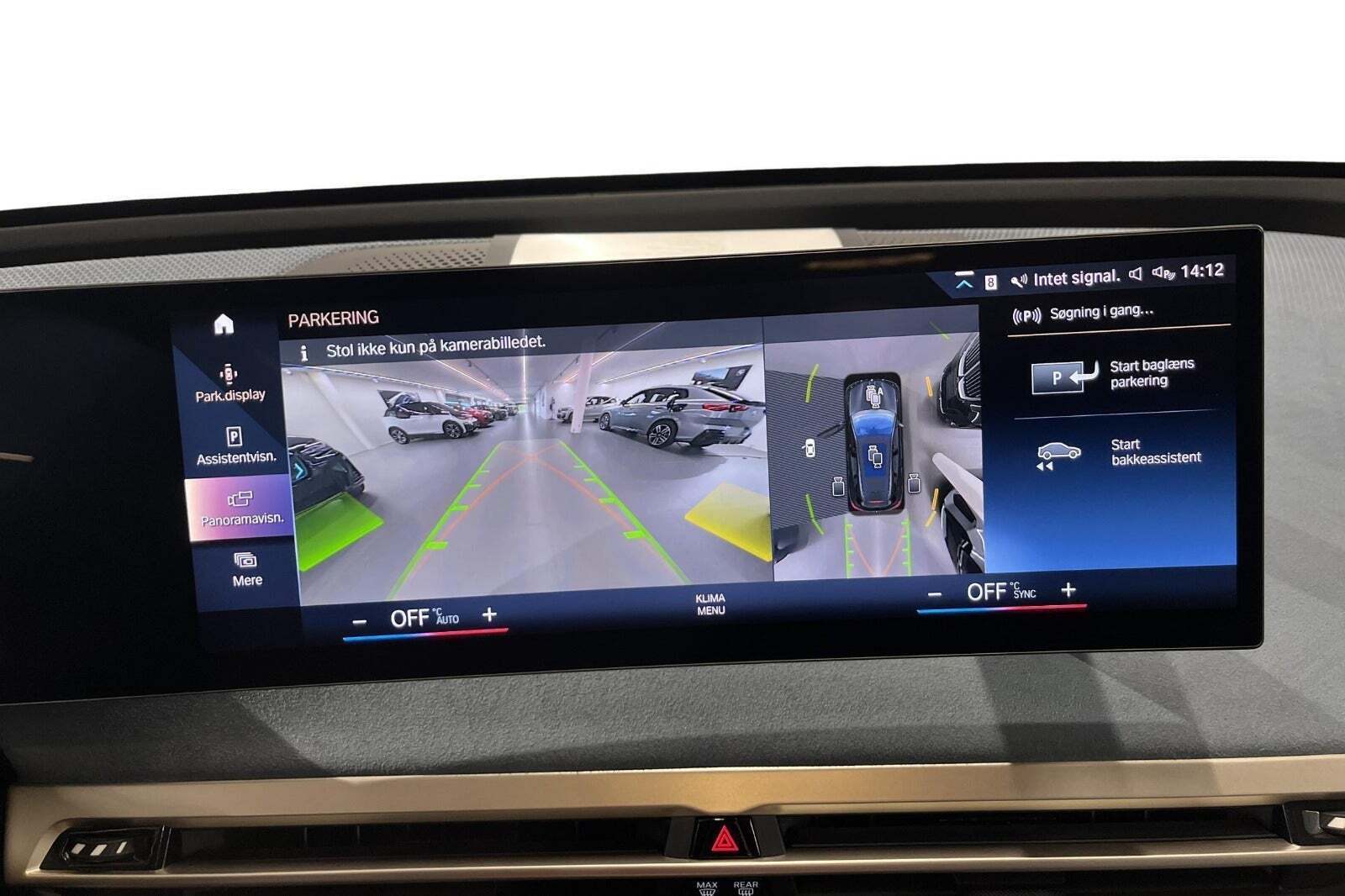 Grå BMW iX fra 2021