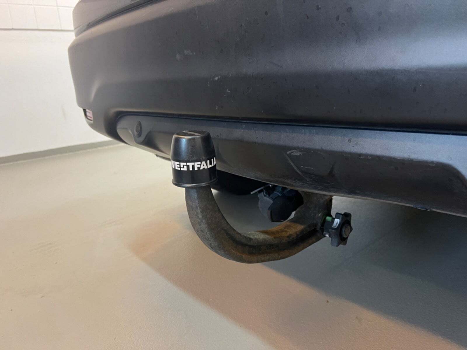 Grå Nissan Qashqai fra 2016