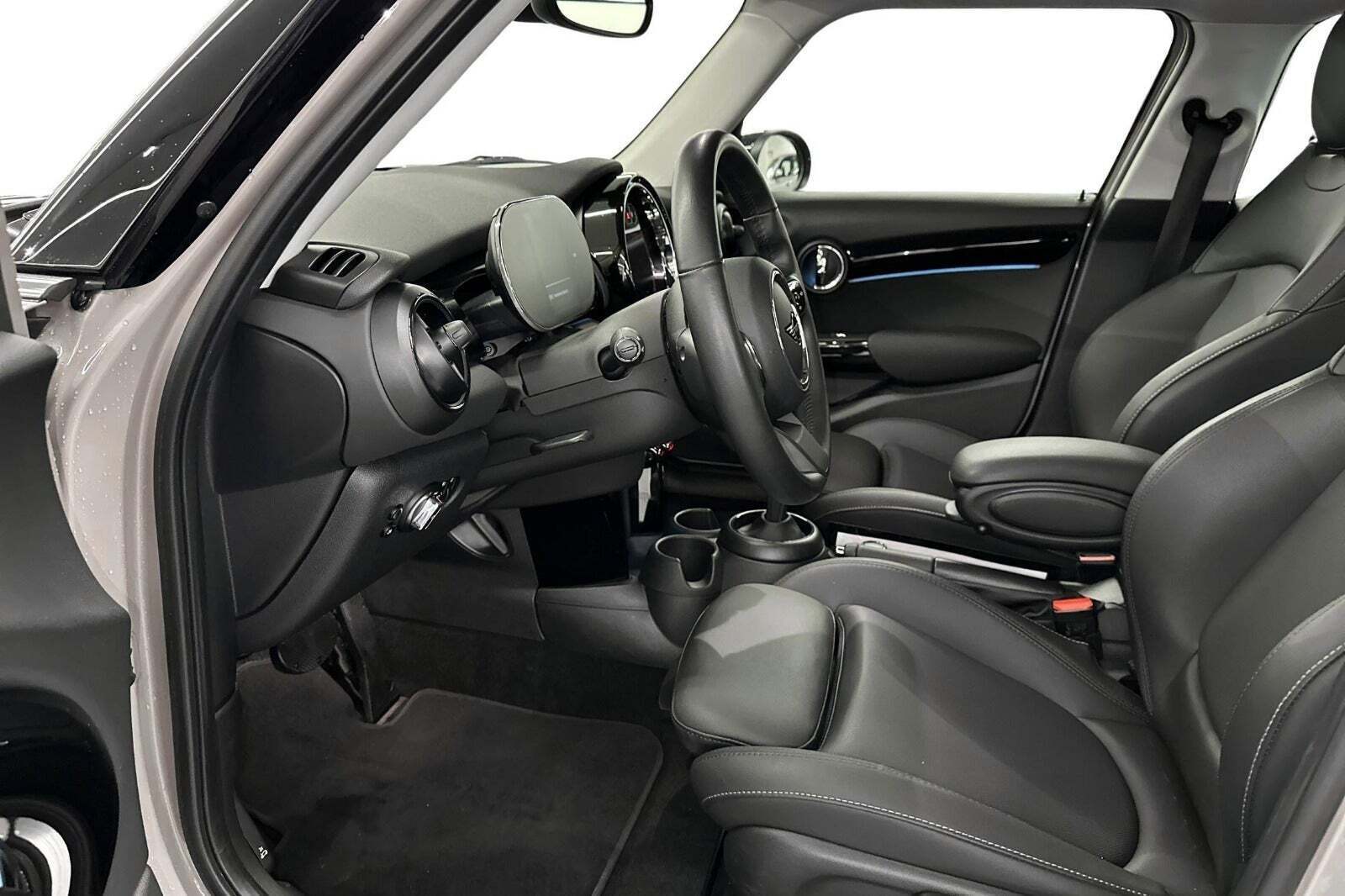 Mini Cooper 1,5 Experience aut.