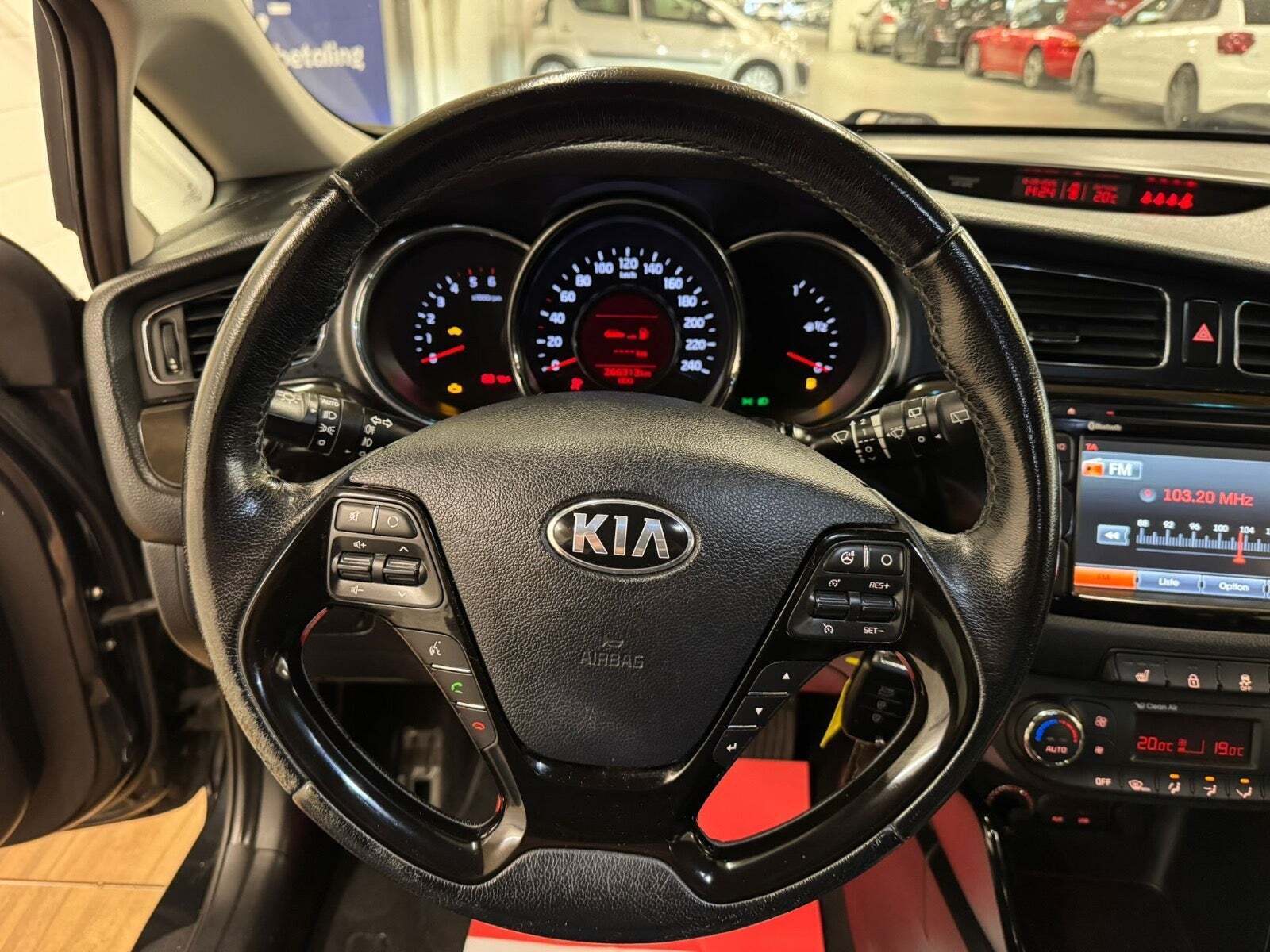 Sort Kia Ceed fra 2016
