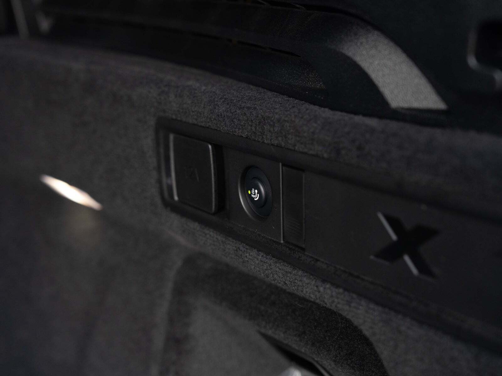 Sort BMW X5 fra 2025