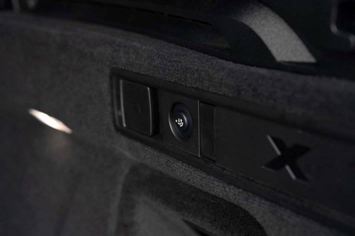 Sort BMW X5 fra 2025