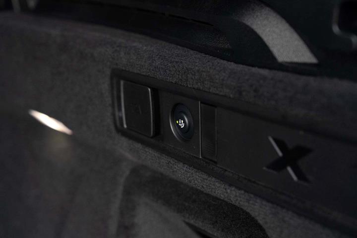 Sort BMW X5 fra 2025