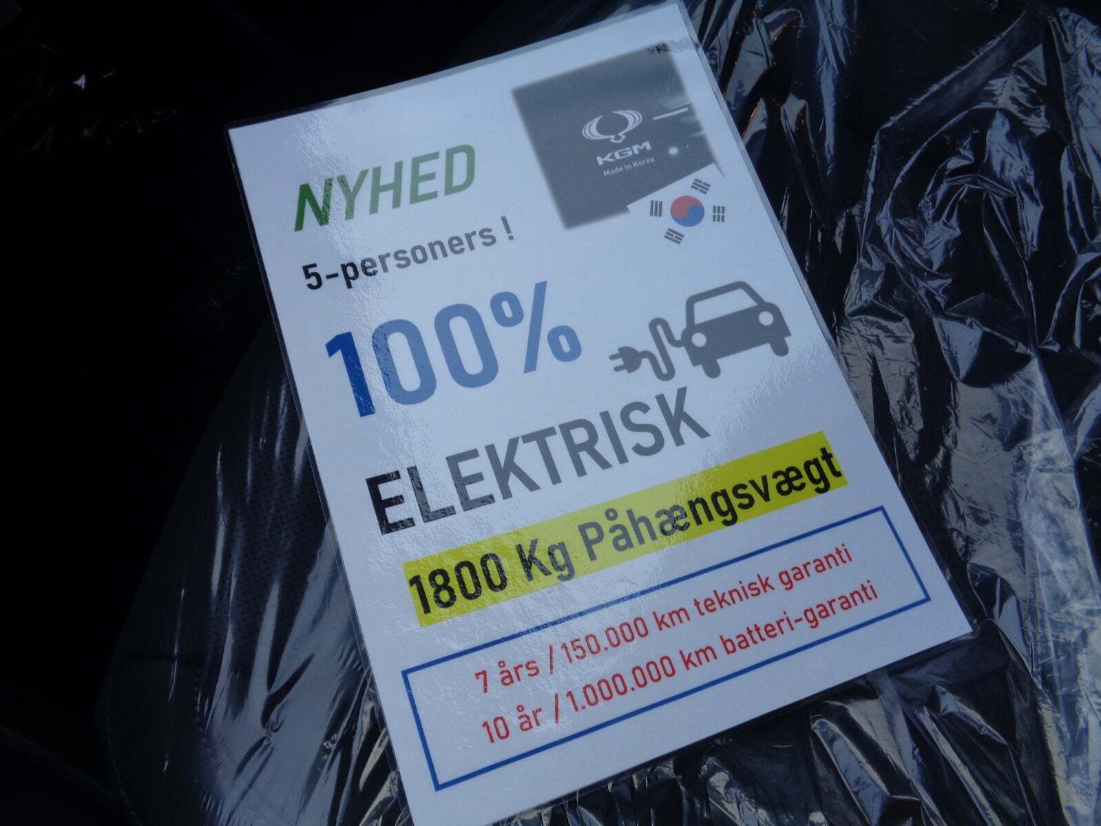 Hvid KGM Musso EV fra 2025