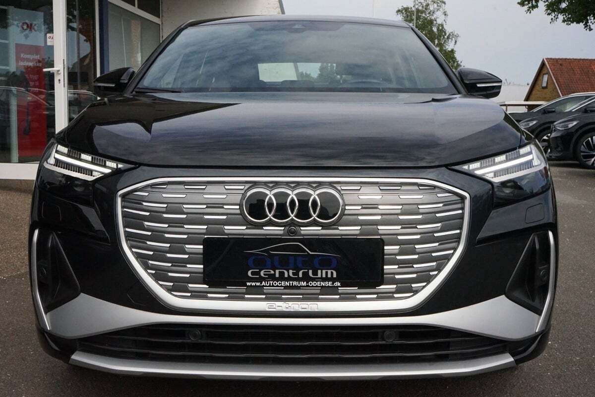Audi Q4 e-tron 55 S-line Sportback quattro