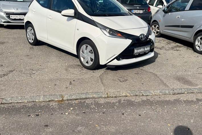 undefined Toyota Aygo fra 2015