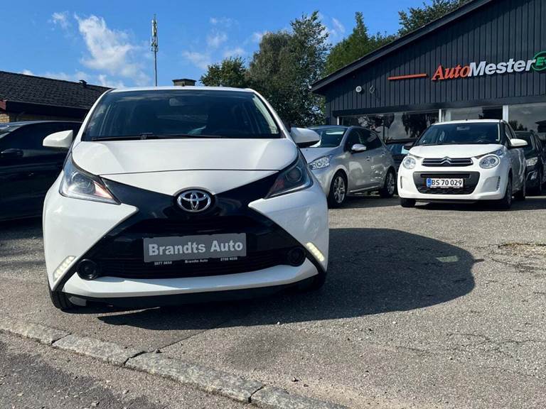 Toyota Aygo 1,0 VVT-i x-cite