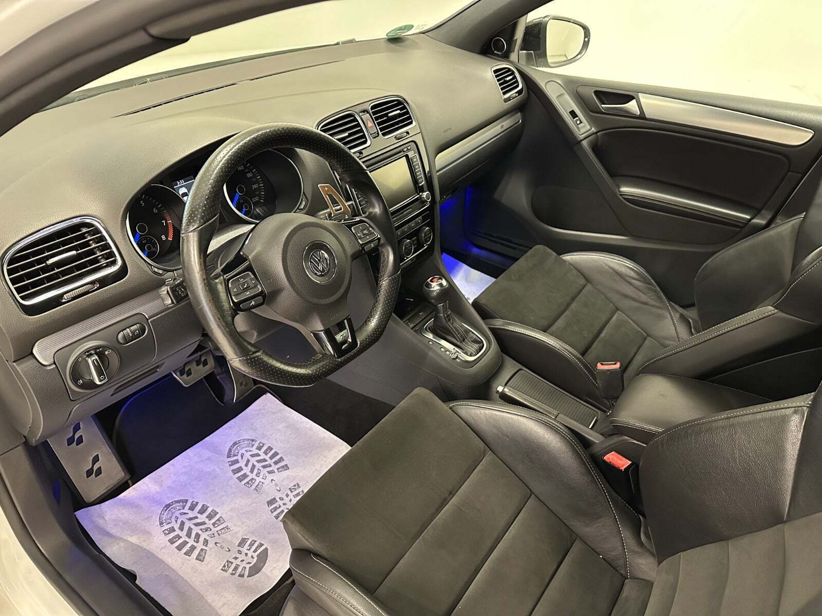 VW Golf VI 2,0 R DSG 4Motion