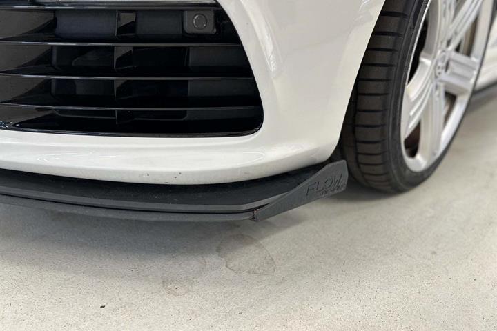 Hvid VW Golf VI fra 2012