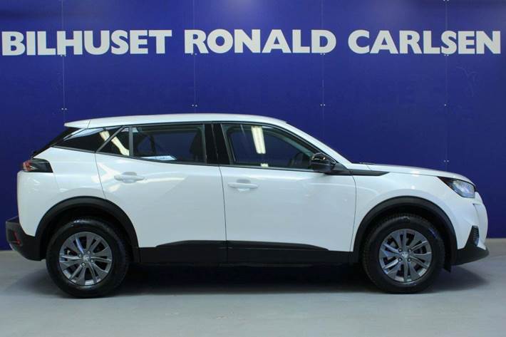 Hvid Peugeot 2008 fra 2022