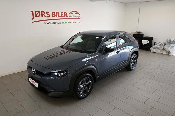 Grå Mazda MX-30 fra 2023 set udefra