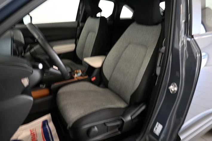 Grå Mazda MX-30 fra 2023