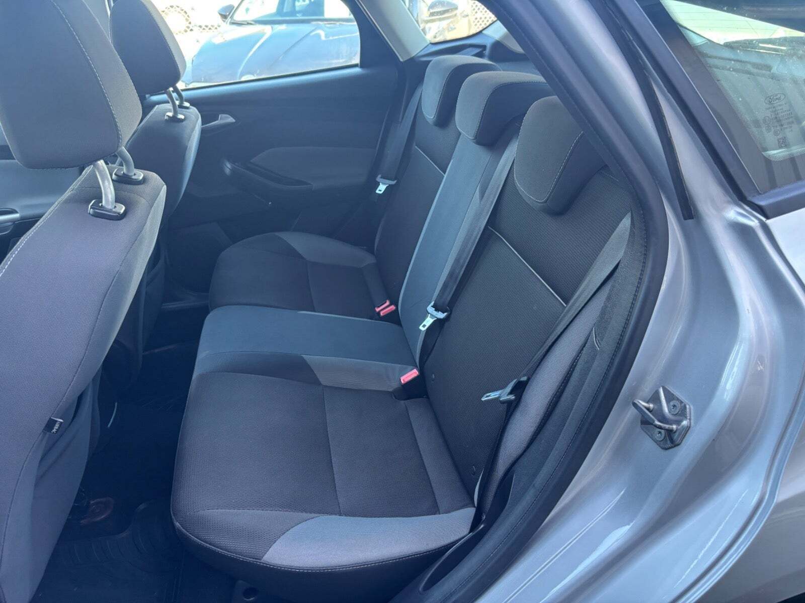 Sølv Ford Focus fra 2012