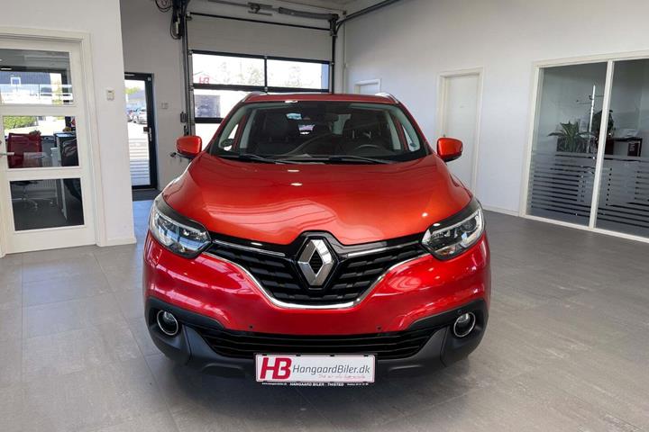 Rød Renault Kadjar fra 2016
