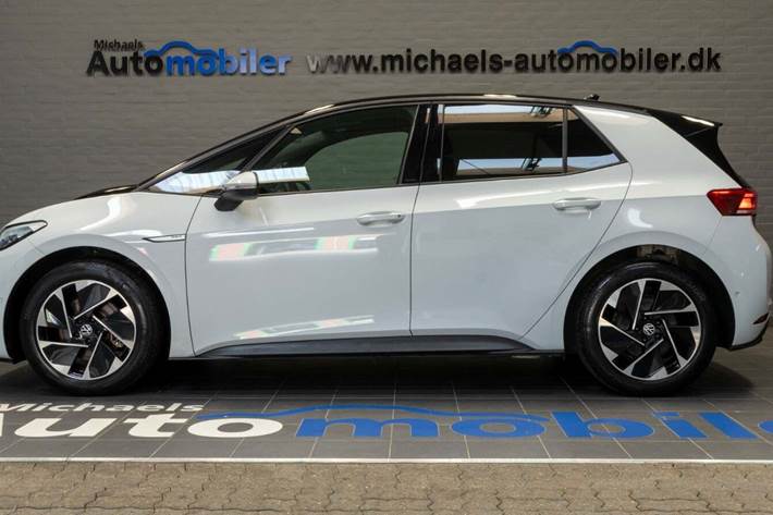 Hvid VW ID.3 fra 2023