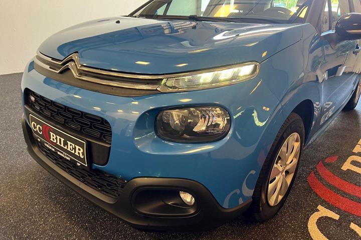 Blå Citroën C3 fra 2017