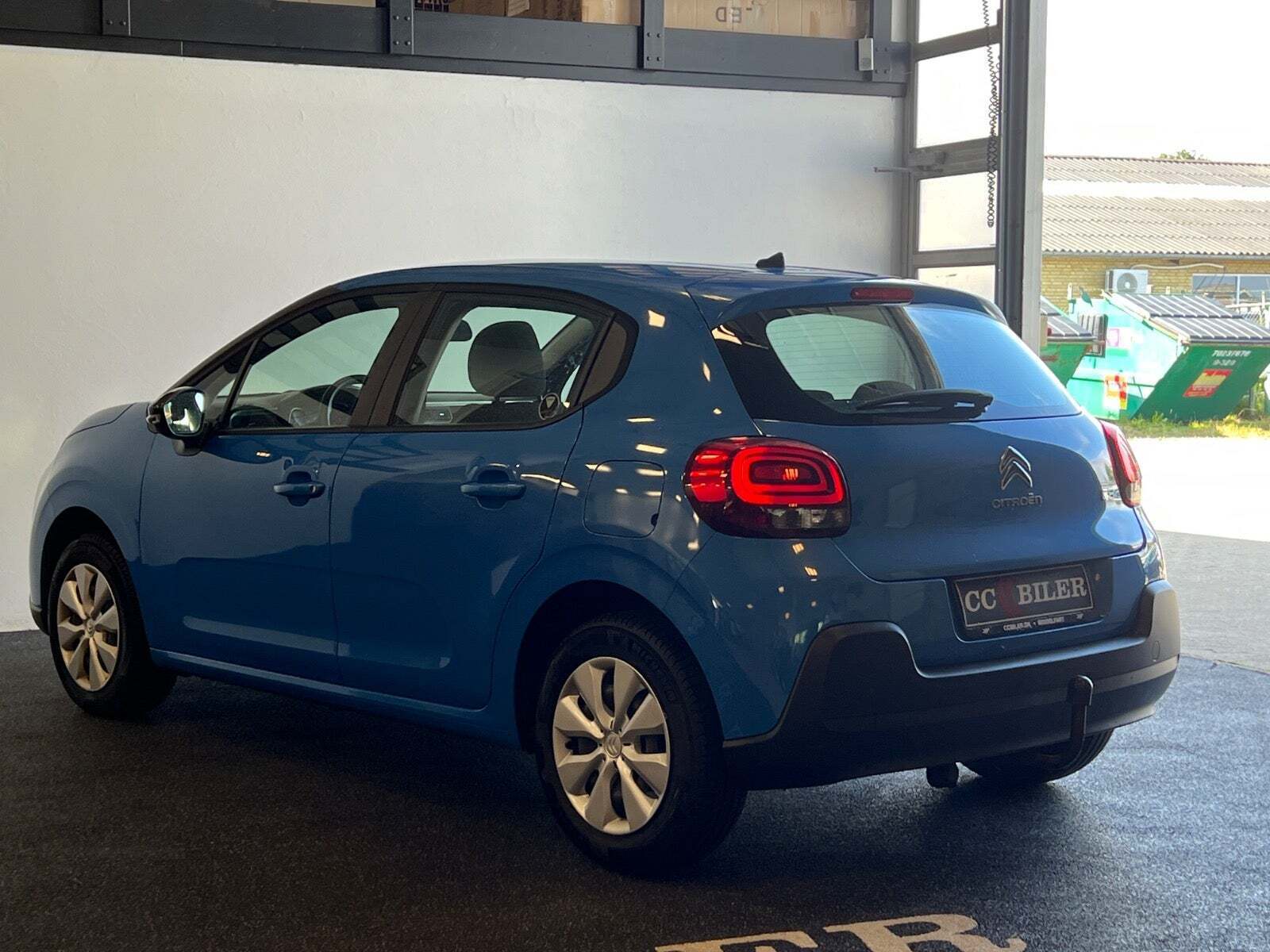 Blå Citroën C3 fra 2017