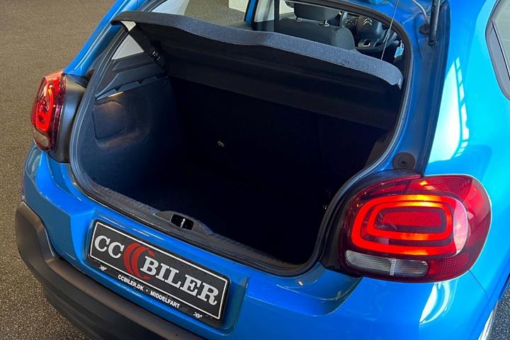 Blå Citroën C3 fra 2017