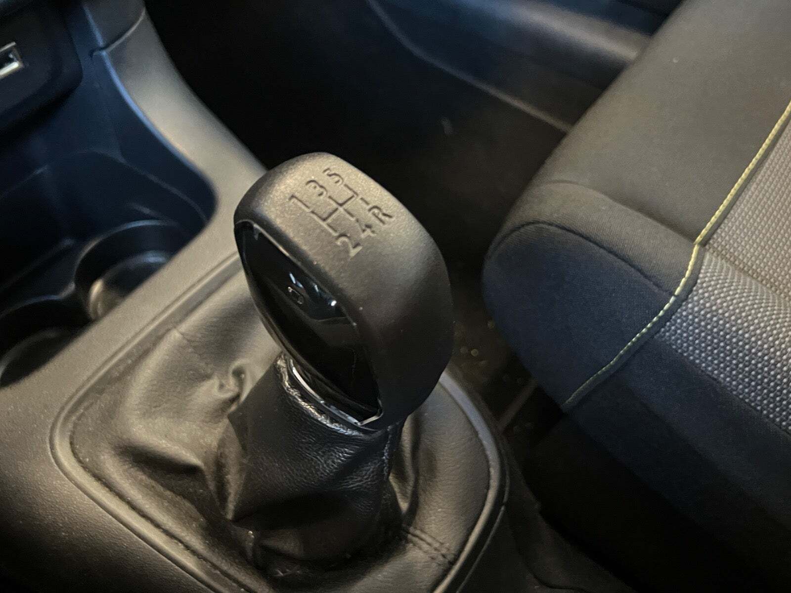 Blå Citroën C3 fra 2017