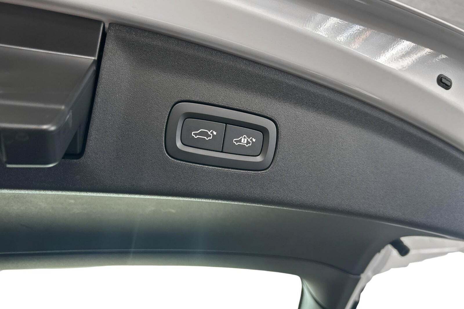 Hvid Polestar 2 fra 2024