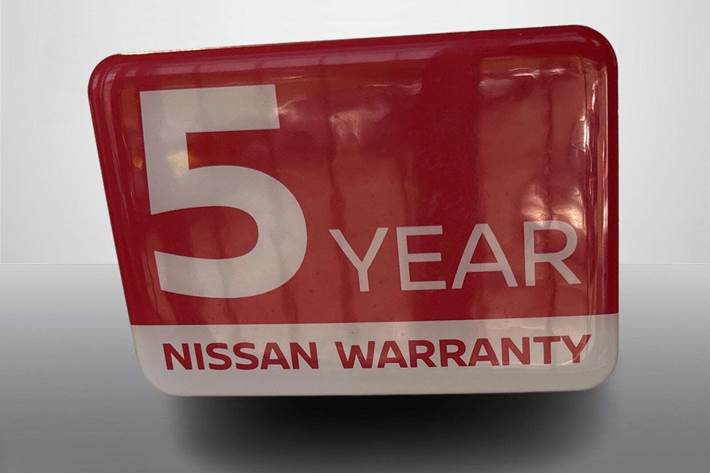 Hvid Nissan Interstar fra 2025