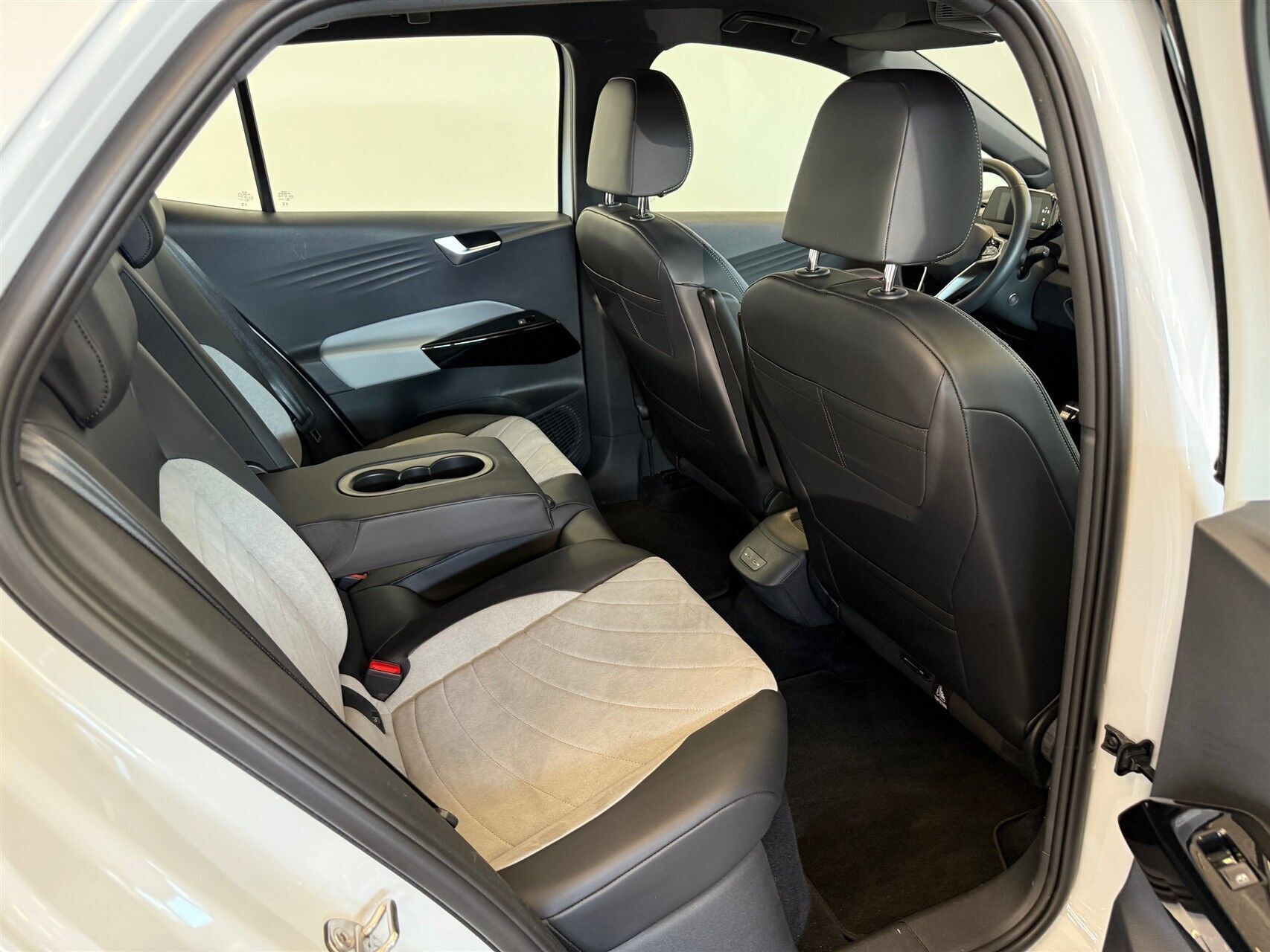 Hvid VW ID.3 fra 2023