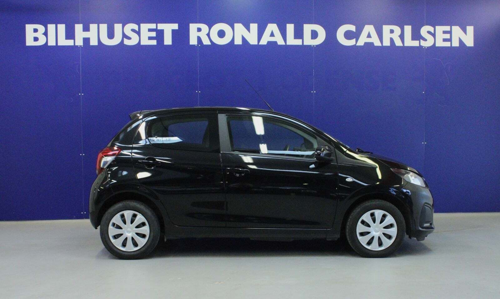 Sort Peugeot 108 fra 2021