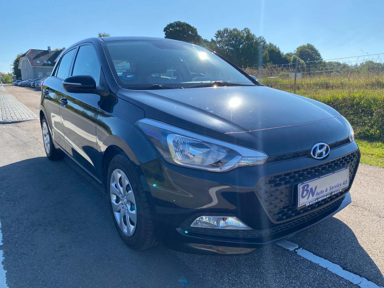 Sort Hyundai i20 fra 2016