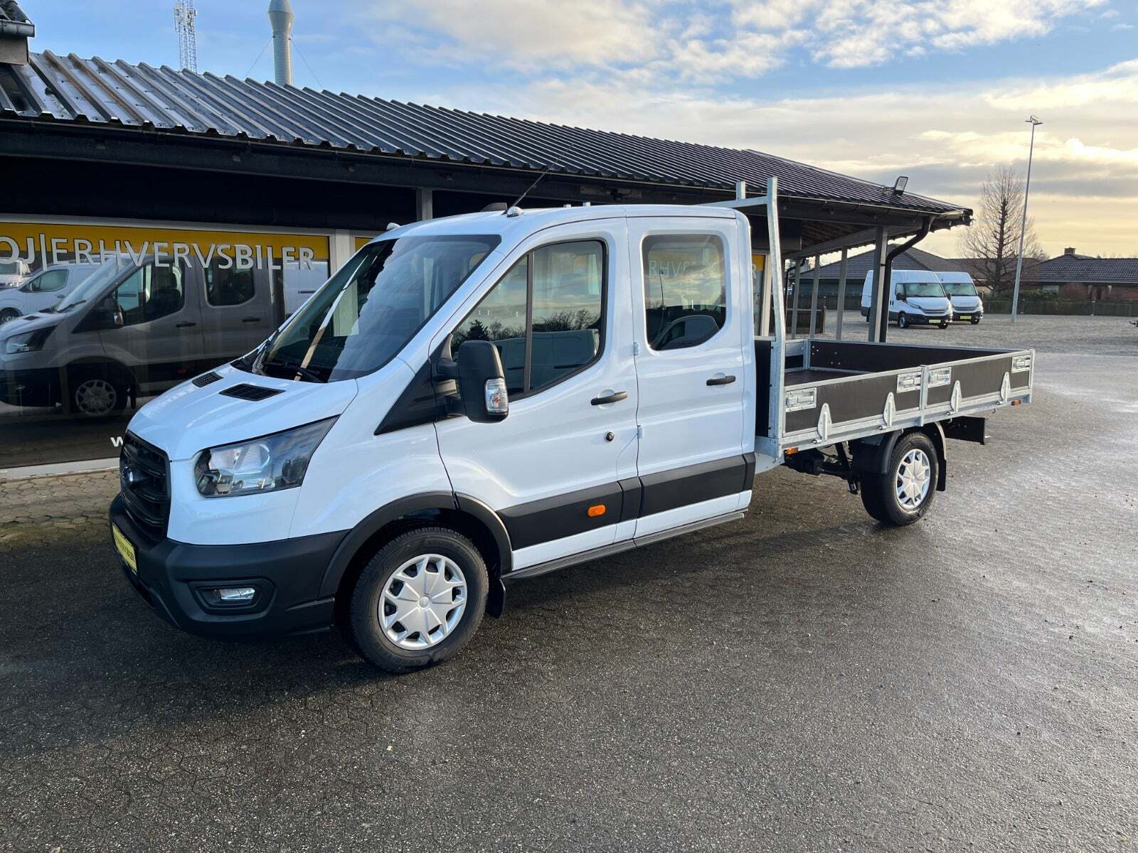 Hvid Ford Transit 350 L3 Chassis fra 2025