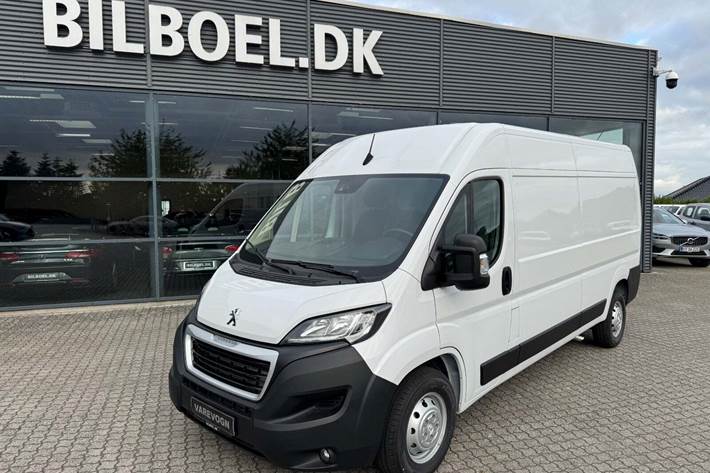 Hvid Peugeot Boxer 435 fra 2024