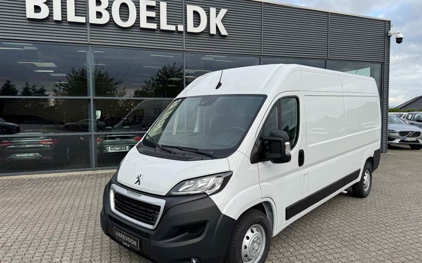 Peugeot Boxer 435 2,2 BlueHDi 165 L3H2 Premium