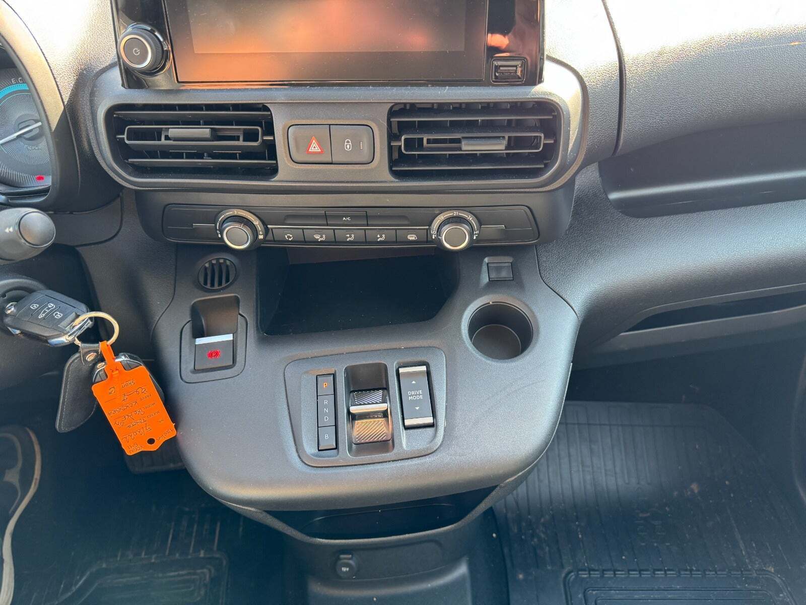 Grå Toyota ProAce City fra 2024