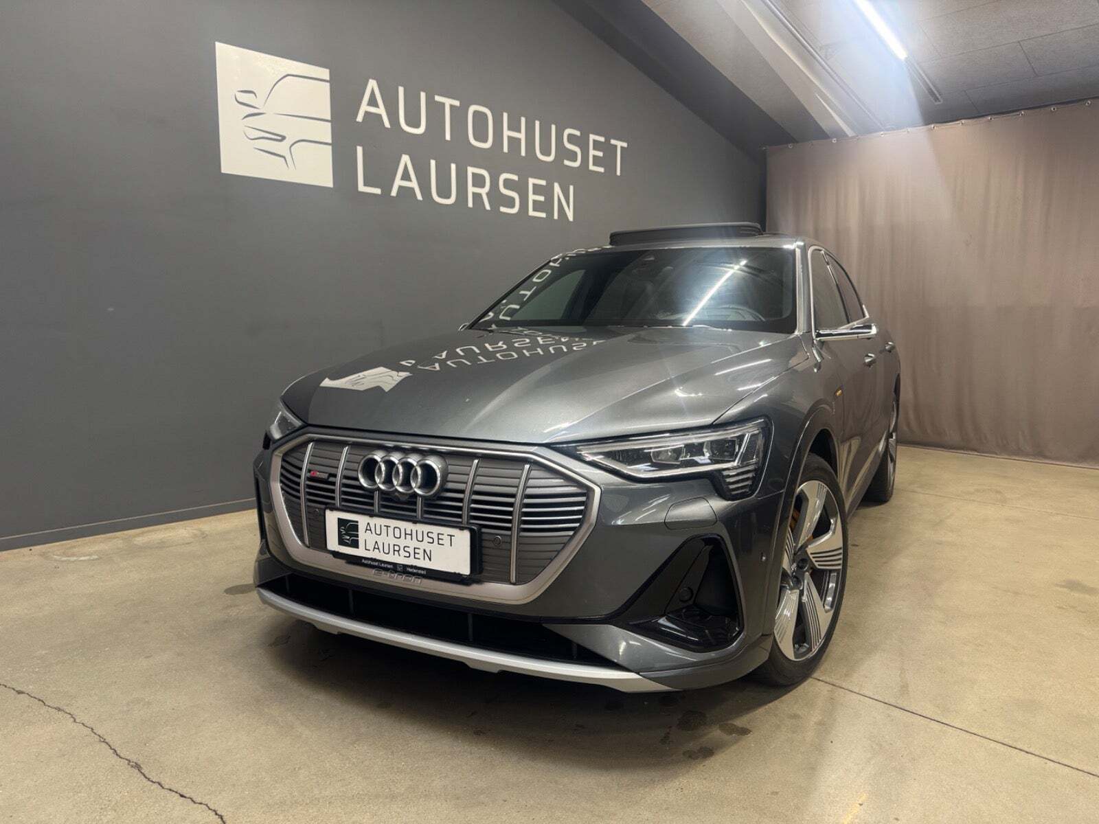 Audi e-tron 55 S-line Sportback quattro