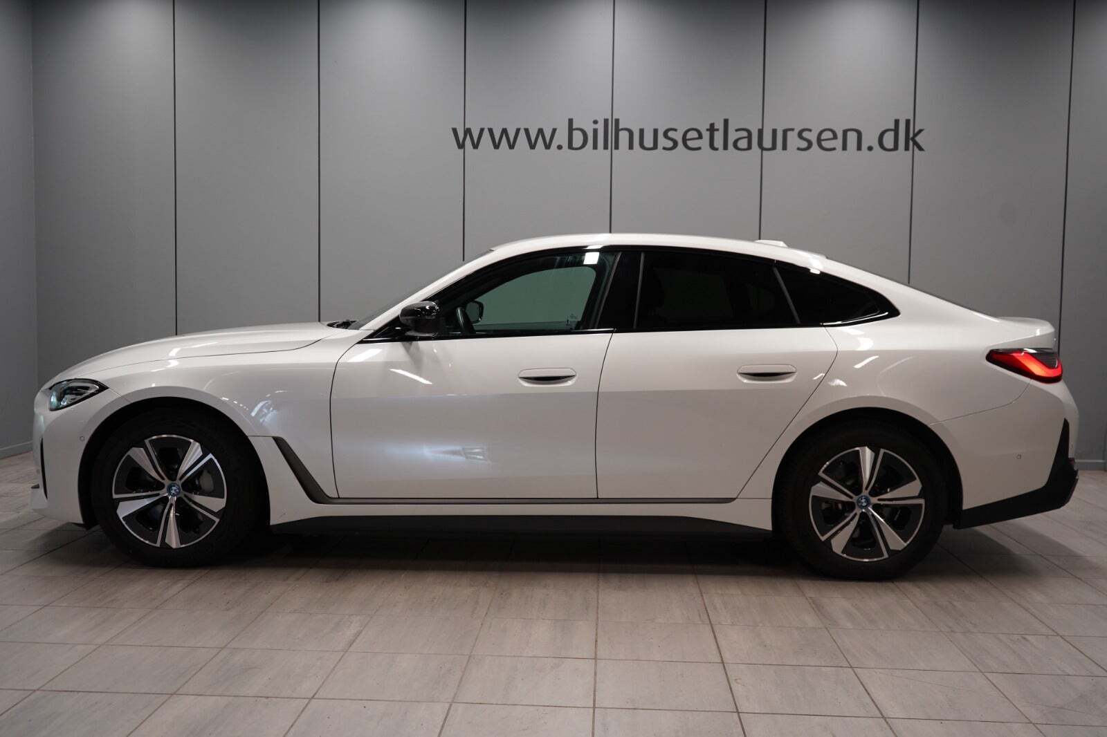 BMW i4 eDrive40