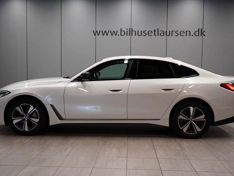 BMW i4 eDrive40