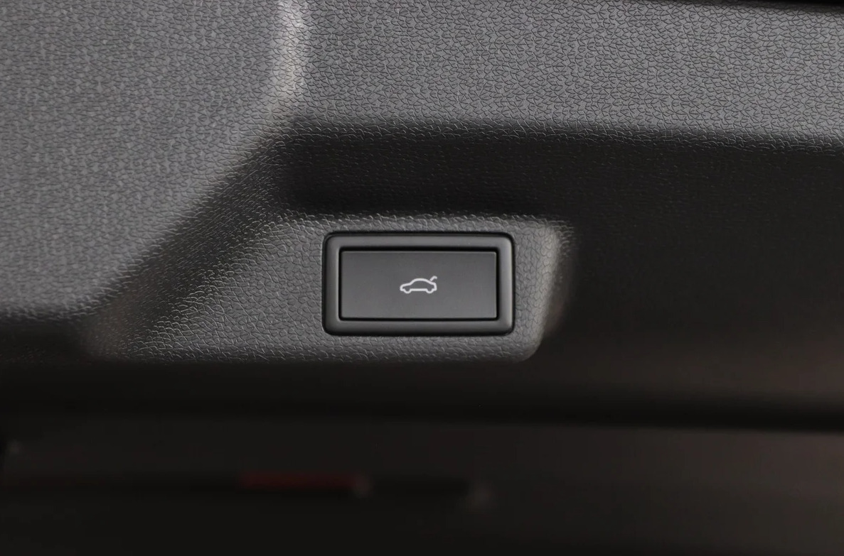 Hvid VW ID.Buzz fra 2025