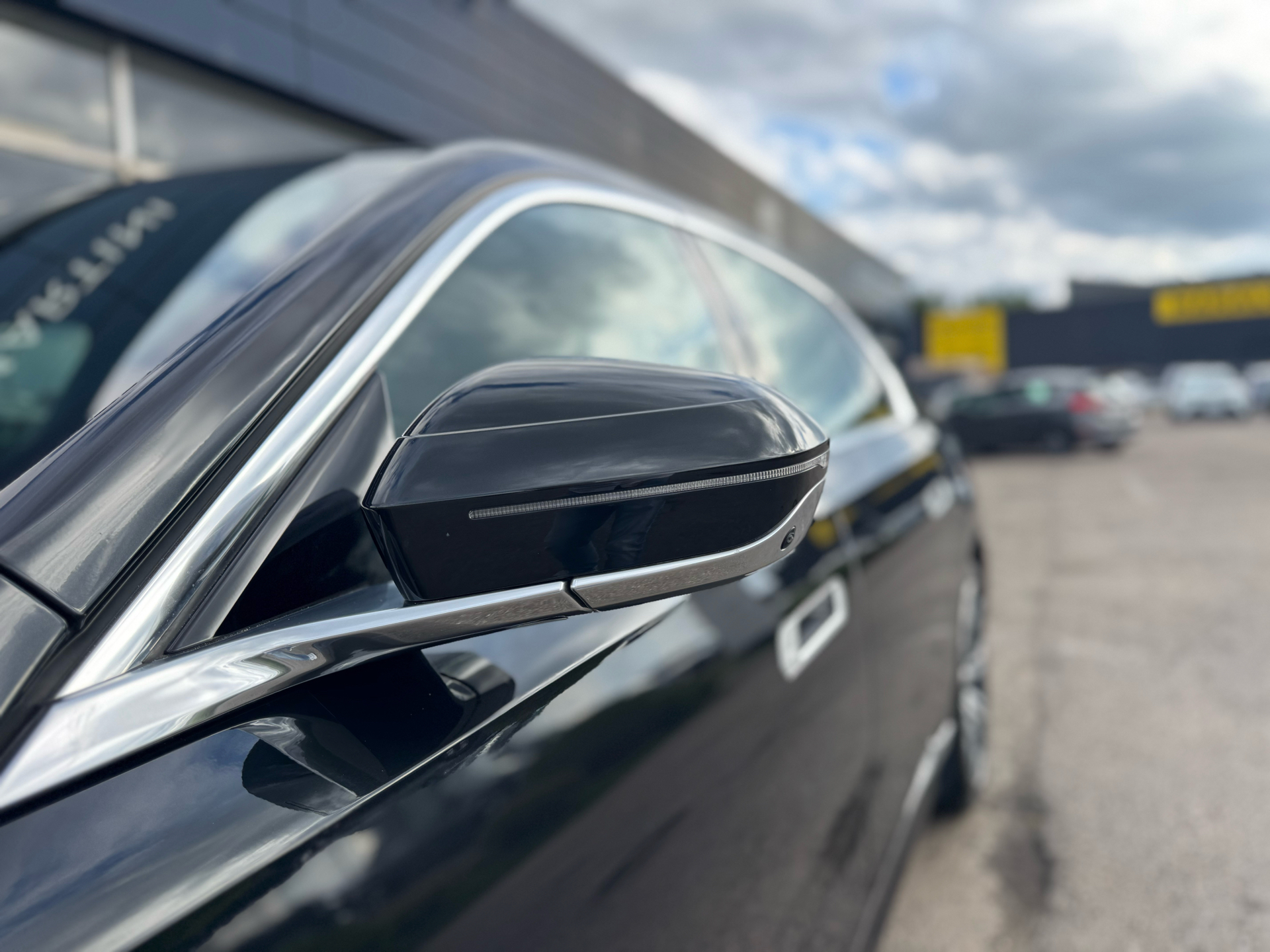 Sort BMW i7 fra 2022
