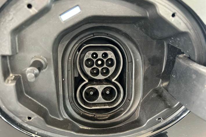 Sort Mini Cooper SE fra 2022