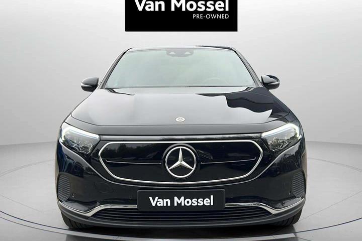 Sort Mercedes EQA250+ fra 2023