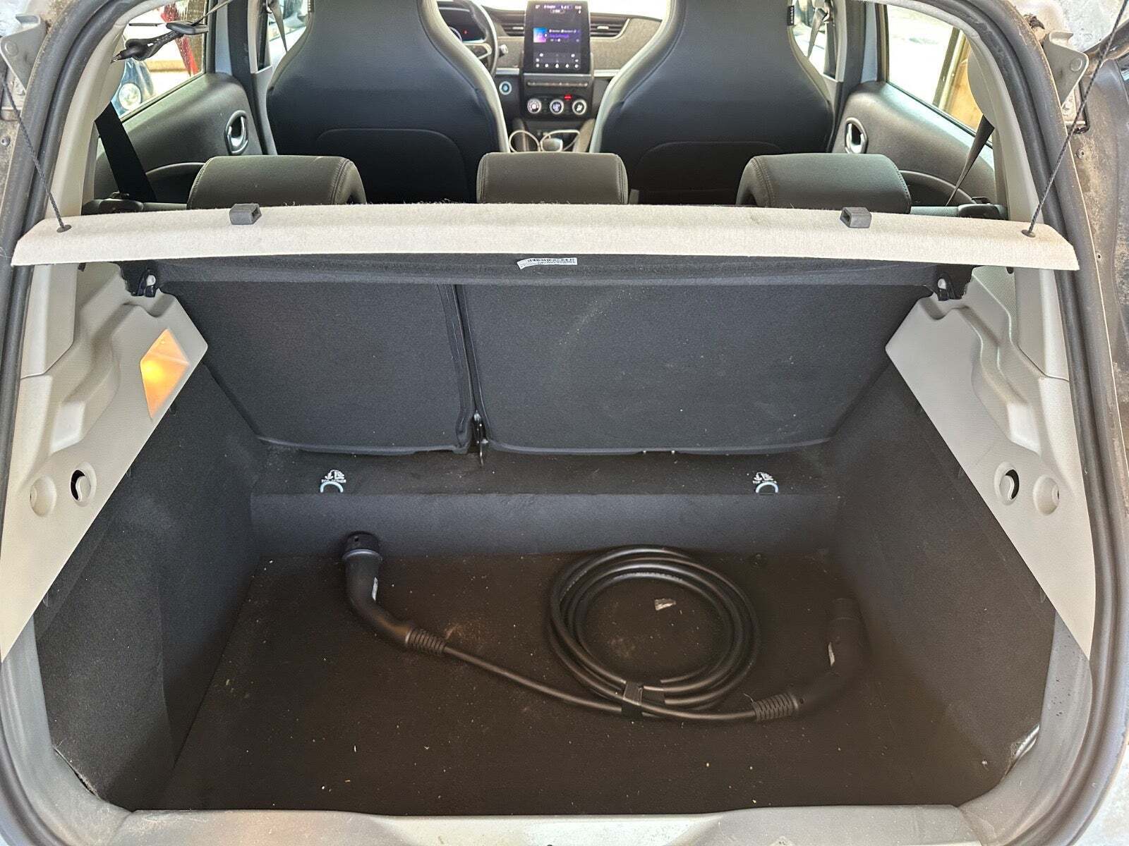 Grå Renault Zoe fra 2019