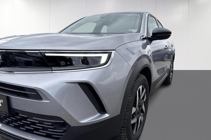 Grå Opel Mokka-e fra 2023