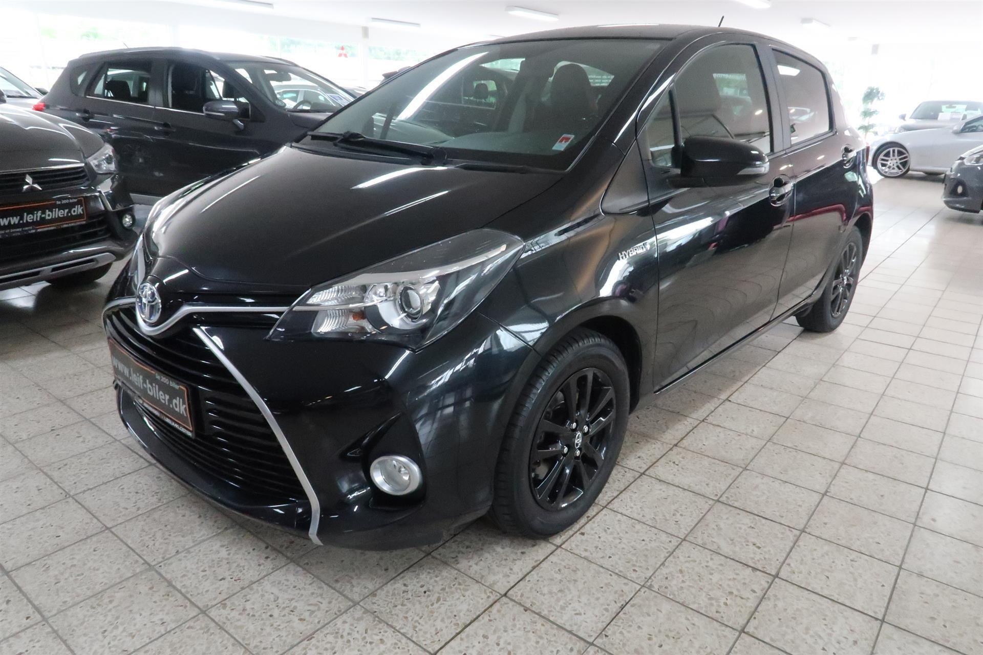 Toyota Yaris 1,5 Hybrid H2 Premium E-CVT 100HK 5d Trinl. Gear