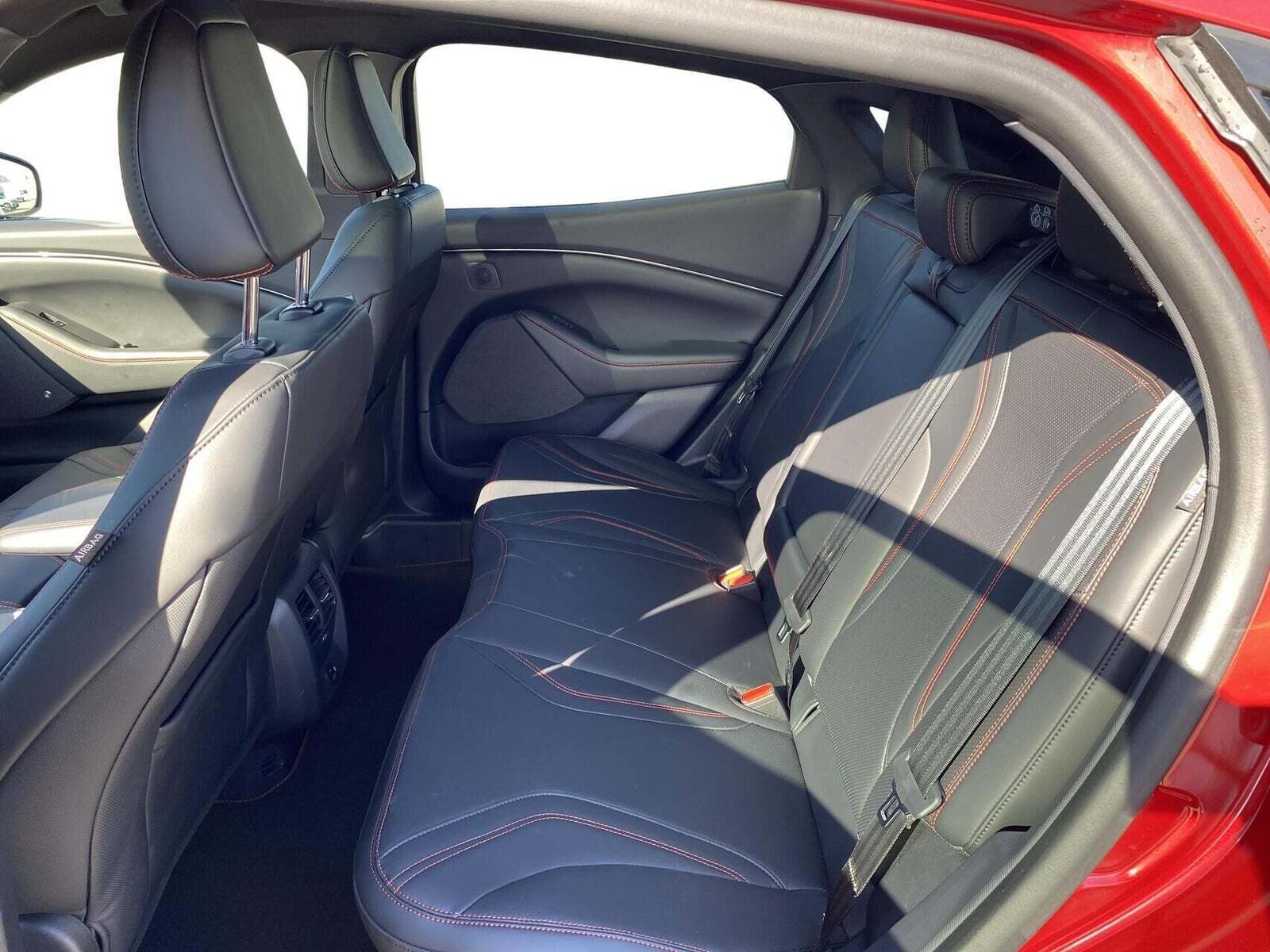 Ford Mustang Mach-E 98 Premium Extended Range AWD