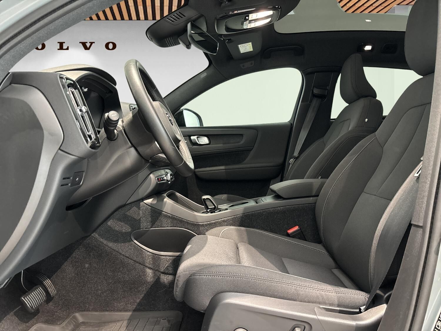 Volvo EC40 Extended Range Ultra