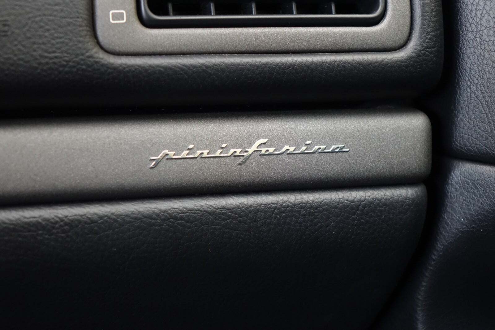 Sølv Peugeot 406 fra 2003